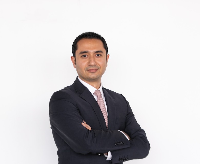 Açık Holding’in Yeni CFO’su Murat Küçükbayrak Oldu!