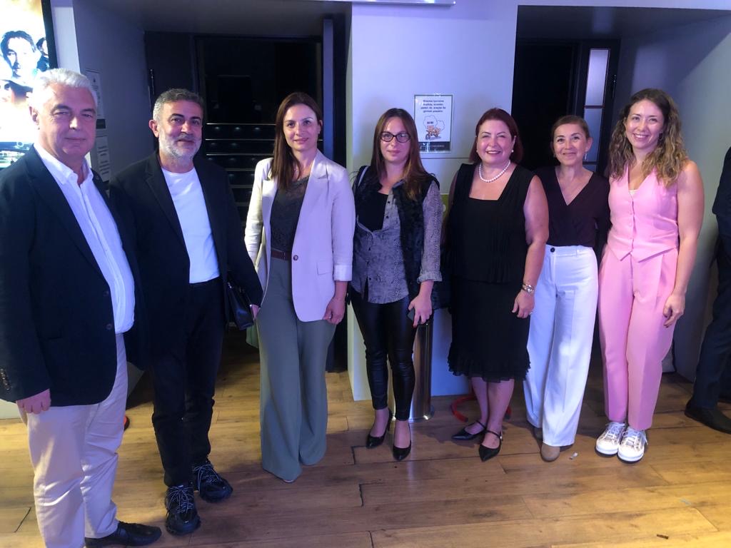 İş insanları ‘Her Şeye Rağmen’ filmin galasında