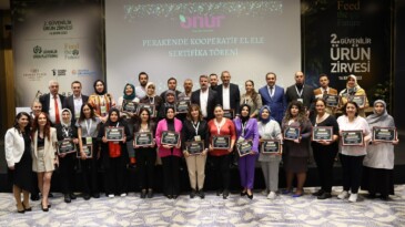 Deprem bölgesindeki kooperatif’lere destek verdiler