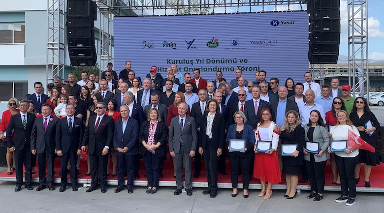 Yaşar Topluluğu, çalışanlarının aileleri ile birlikte Cumhuriyetin 100. Yılı’nı coşkuyla kutladı