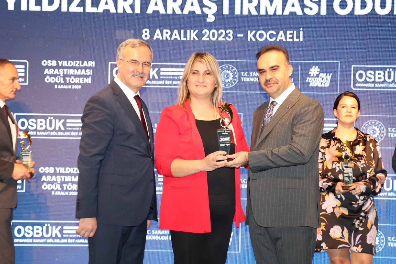 OSBÜK’ten üç ödül aldı