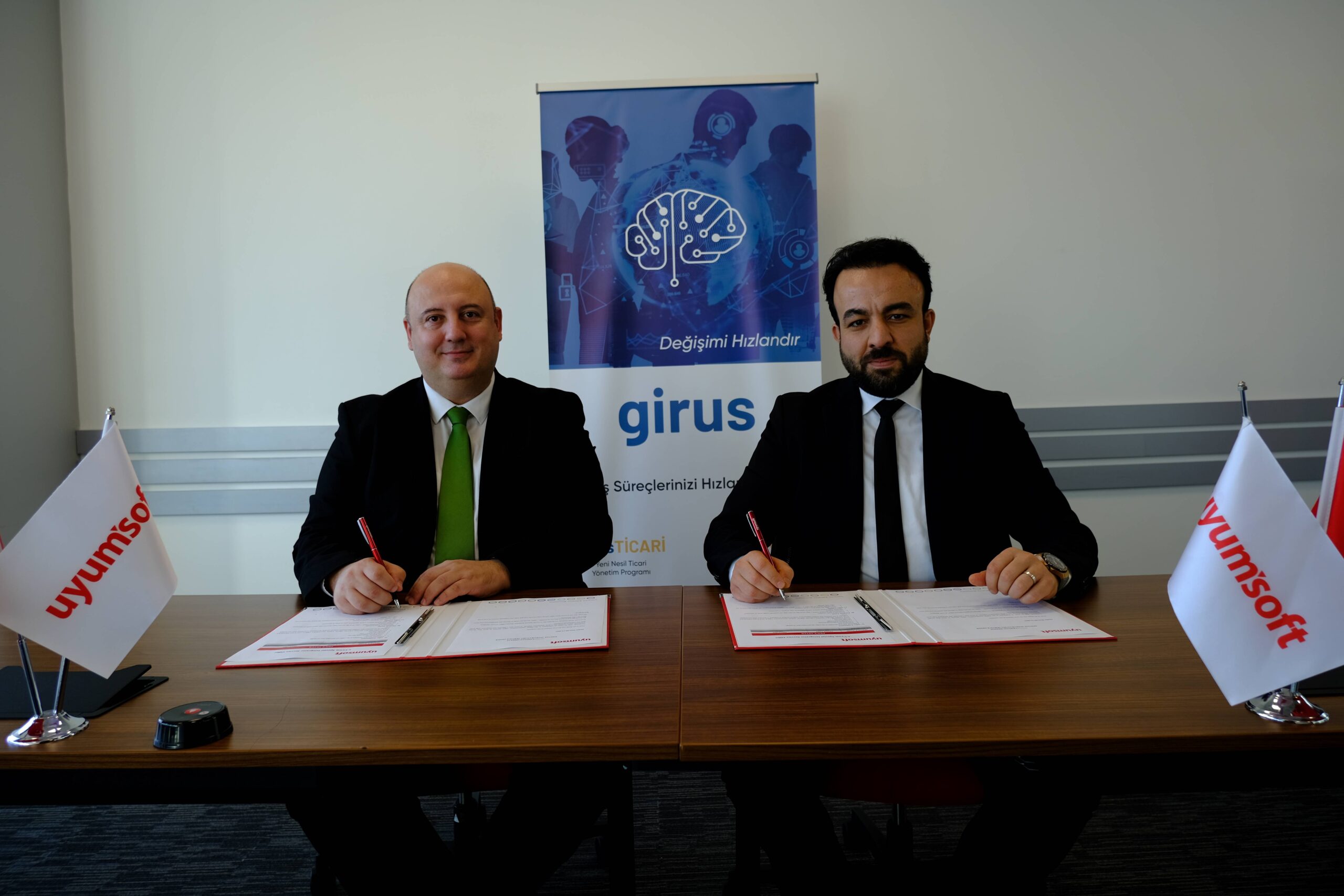 Uyumsoft ve Onreon’dan Stratejik İş Birliği
