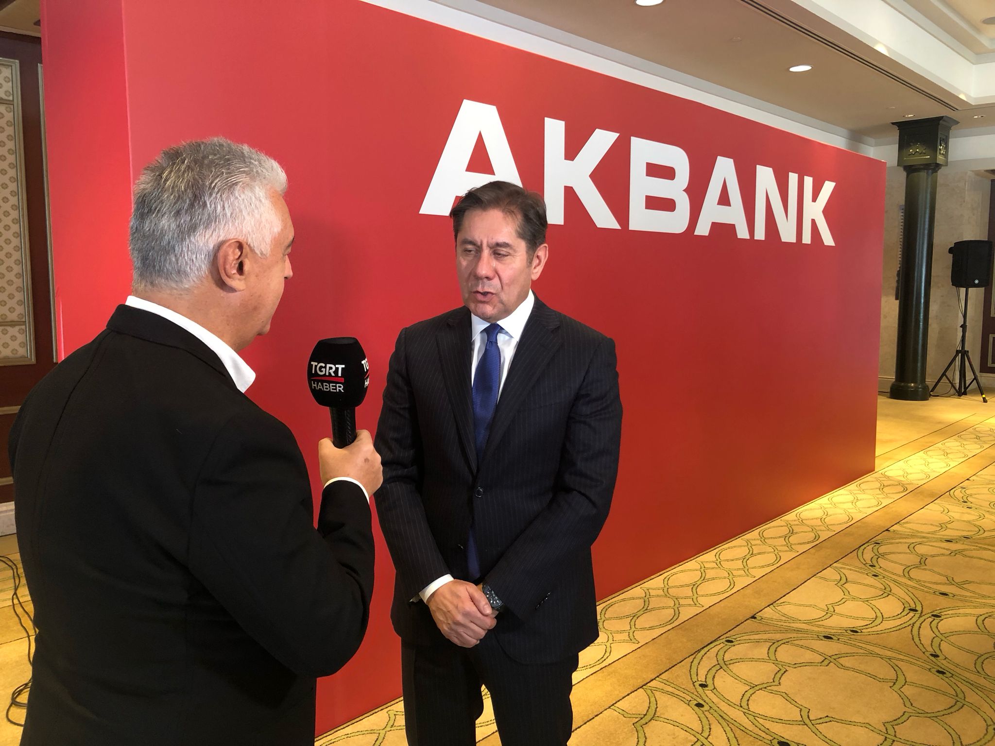 Kaan Gür en büyük banka olmak için yol çıktık mesajı verdi