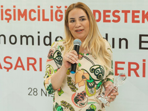 Emel Elik Bezaroğlu muthiş bir projeye imza attı