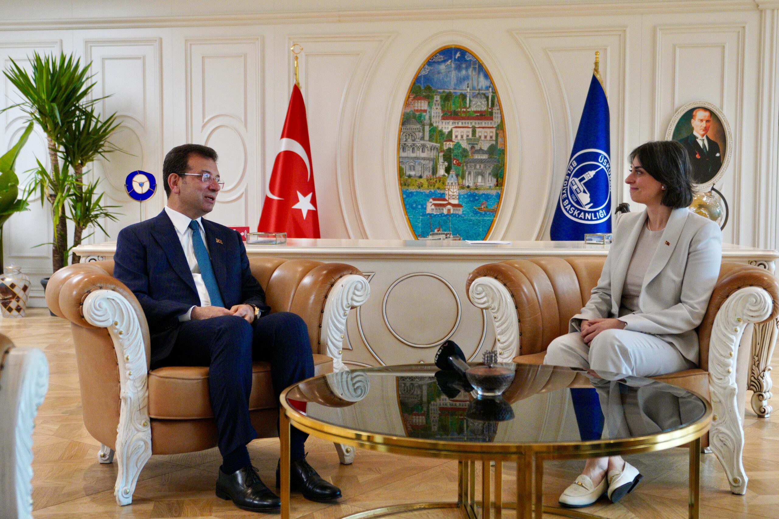 Her şey kadın başkanlar için
