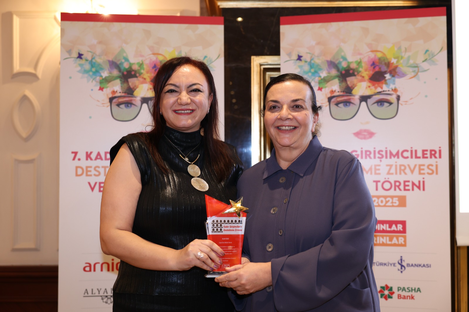 Kadın girişimcilere tam destek verdi