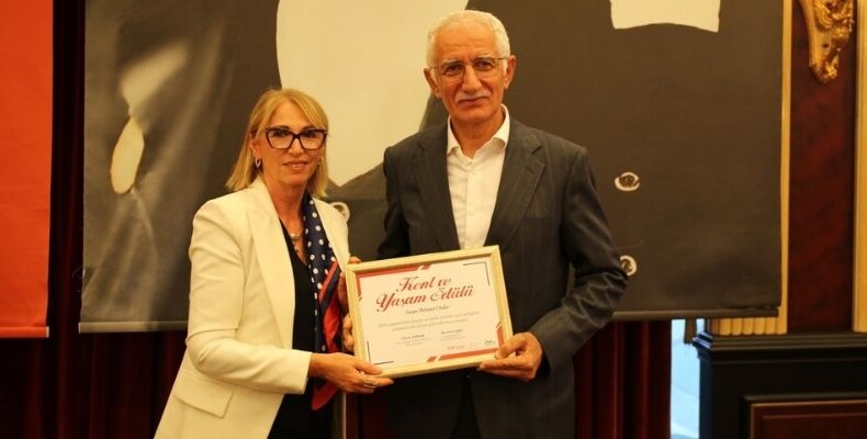 “Yaşanabilir Kentler” için çalışanlar ödüllendirildi