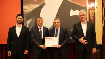 Ekonomiye Katkı Ödülü Alp Gülan’a takdim edildi