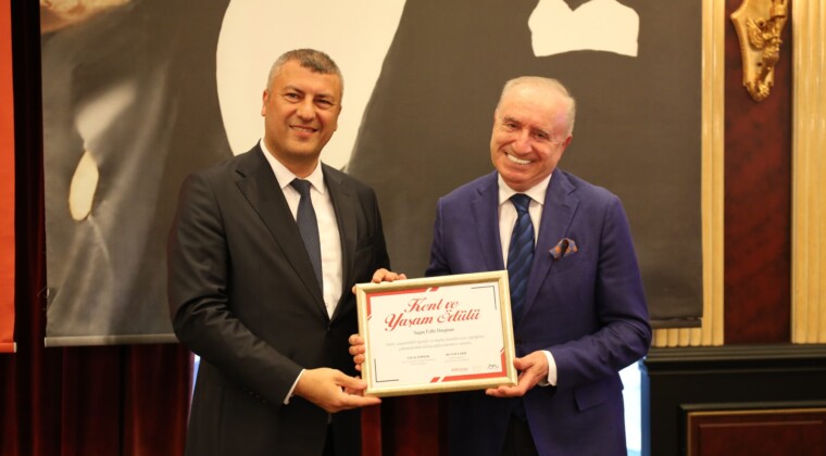 En kıymetli çevre ödülü O’nun oldu