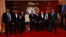 Kızıl Meydan’da ödüllerini aldılar