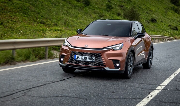 Lüks otomobil modeli SUV kampanyası başlattı