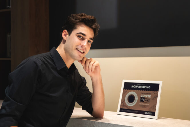 1770029163_13inch_Samsung_Color_E_Paper__1_