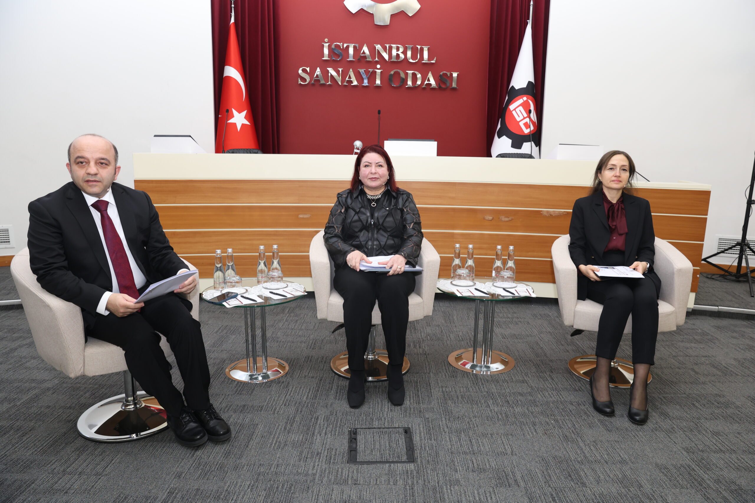 İSO 52. Grup Meslek Komitesi Başkanı ve KESİD Yönetim Kurulu Başkanı Senur Akın Biçer: “Rekabet için düşük maliyet değil verimlilik ve yeşil dönüşüm şart”