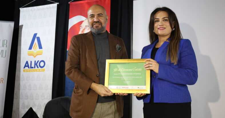 oya sertdemir dusmez