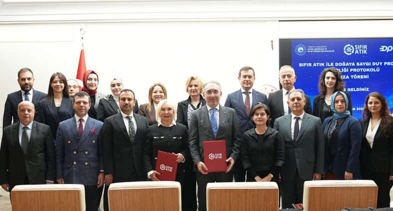 “Sıfır Atık ile Doğaya Saygı Duy” projesi ile akaryakıt sektöründe bir ilke imza atıldı