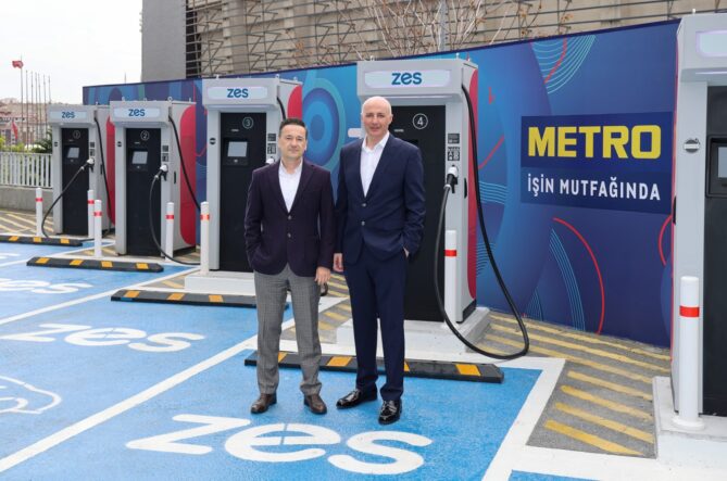 1778568467_Metro_1